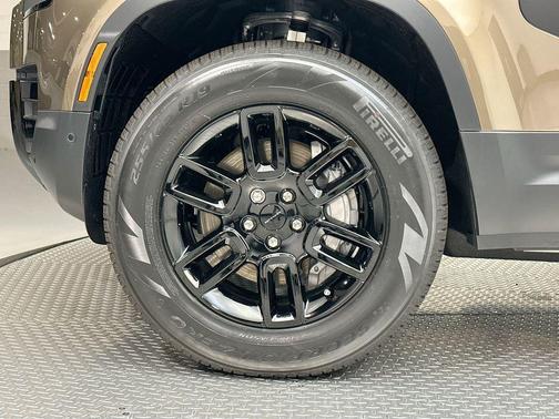 2026 Land Rover Defender