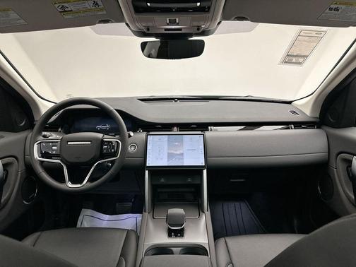 Hakuba Silver 2025 Land Rover Discovery Sport S