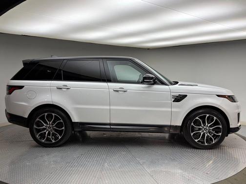 2022 Land Rover Range Rover Sport HSE Silver Edition