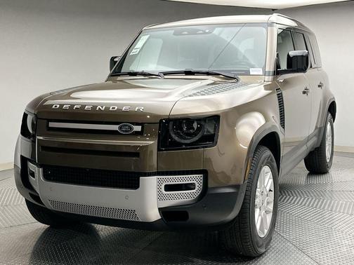 2025 Land Rover Defender 110 P400 S