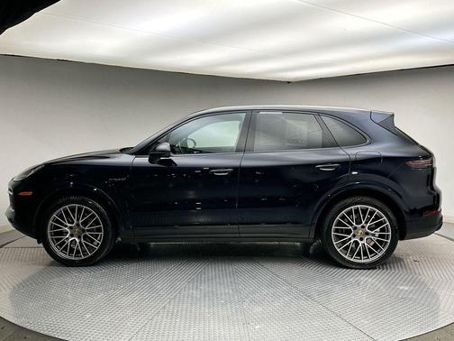 2023 Porsche Cayenne Cayenne