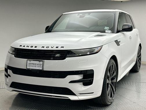 2024 Land Rover Range Rover Sport SE
