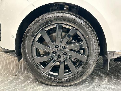 2023 Land Rover Range Rover P400 SE