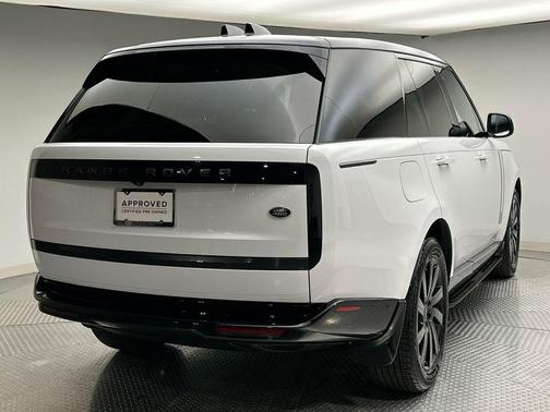 2023 Land Rover Range Rover P400 SE