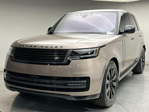 2023 Land Rover Range Rover P530 SE