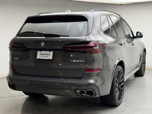 2024 BMW X5 M60i