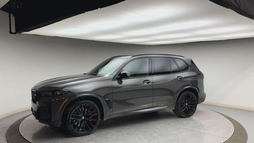 2024 BMW X5 M60i