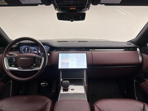 Santorini Black 2024 Land Rover Range Rover P530 SE