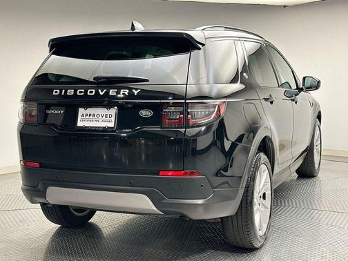2022 Land Rover Discovery Sport SE