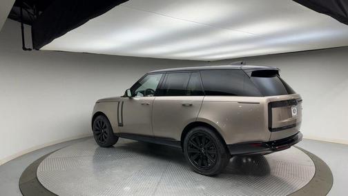 2023 Land Rover Range Rover P400 SE
