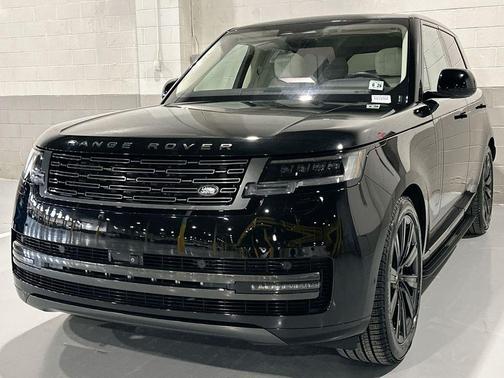 2023 Land Rover Range Rover P400 SE
