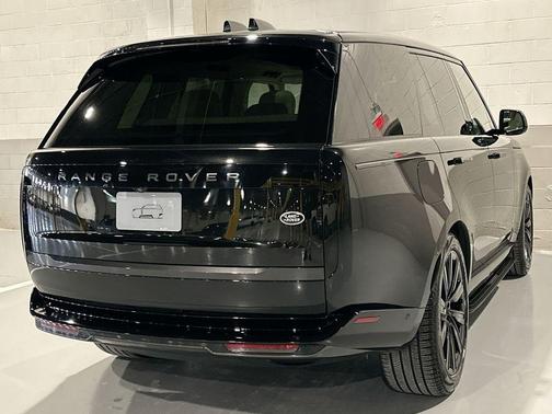 2023 Land Rover Range Rover P400 SE