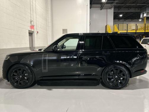 2023 Land Rover Range Rover P400 SE
