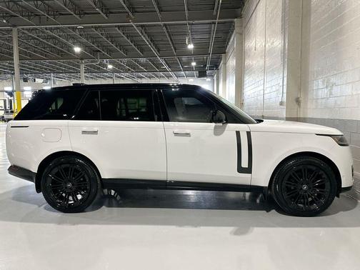 2024 Land Rover Range Rover P400 SE