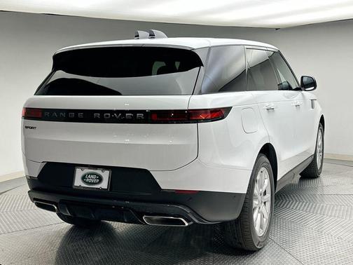 2025 Land Rover Range Rover Sport P360 S