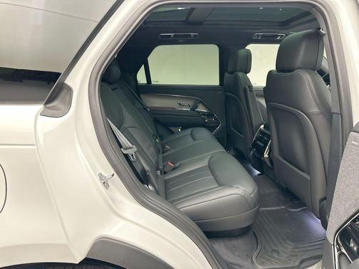 2025 Land Rover Range Rover Sport P360 S