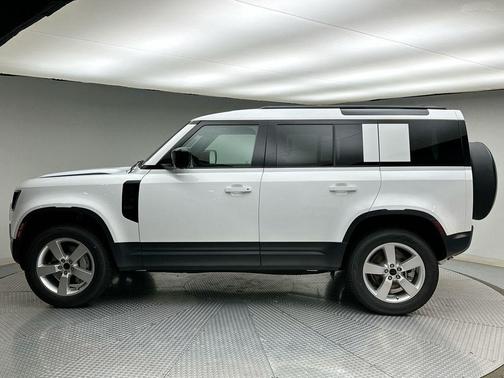 2026 Land Rover Defender