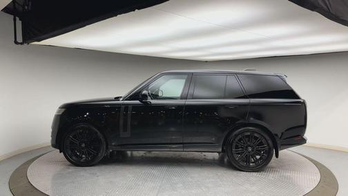2023 Land Rover Range Rover P530 SE
