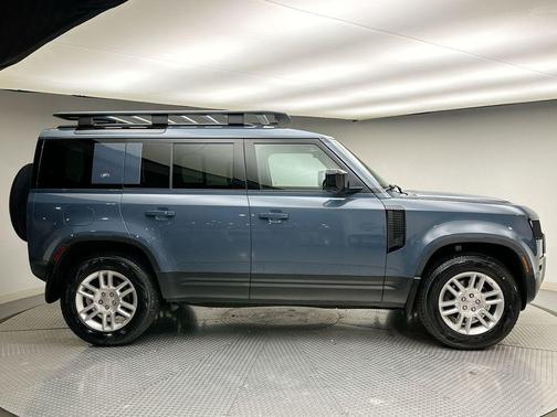 2020 Land Rover Defender 110 S