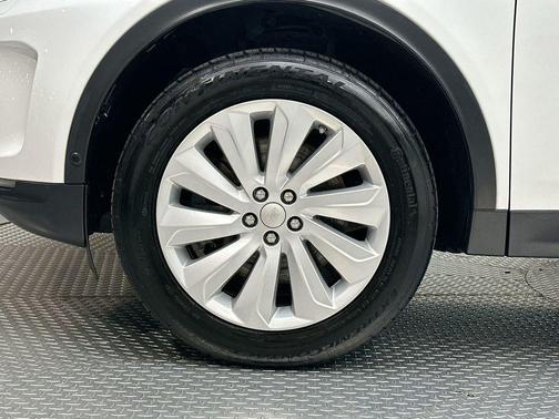 2020 Land Rover Discovery Sport SE