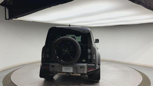 2023 Land Rover Defender 