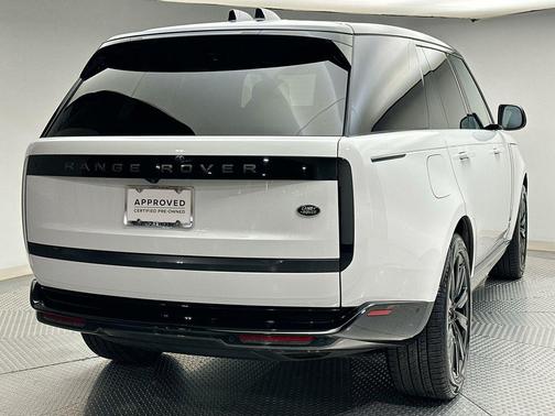 2023 Land Rover Range Rover P400 SE