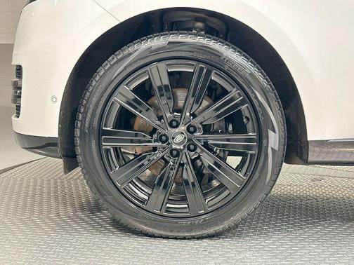 2023 Land Rover Range Rover P400 SE