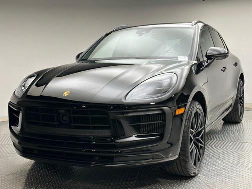 2024 Porsche Macan GTS