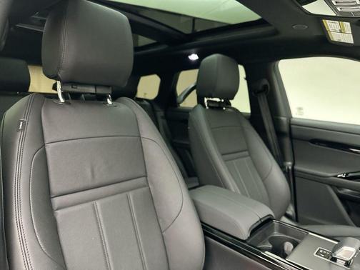 2026 Land Rover Range Rover Evoque Core S