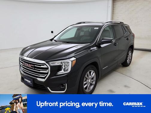Black 2022 GMC Terrain SLT