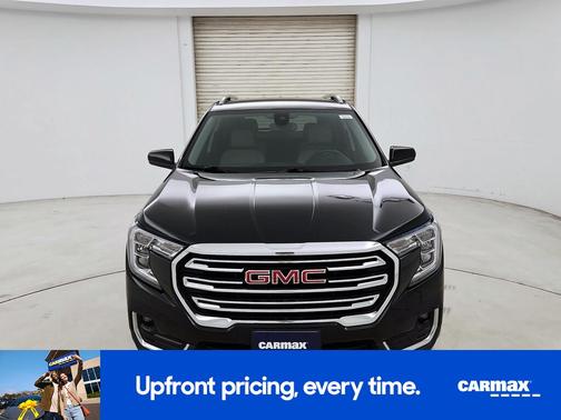 Black 2022 GMC Terrain SLT