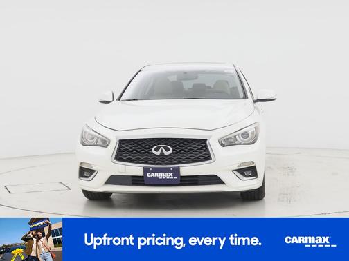 White 2019 INFINITI Q50 Luxe
