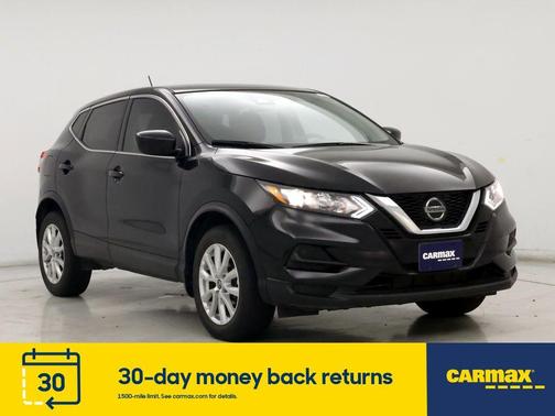 Photo 1 of 25 of 2020 Nissan Rogue Sport S
