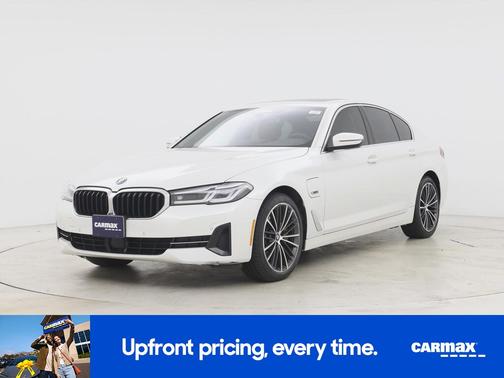 White 2023 BMW 530e