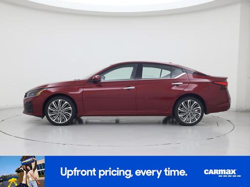 2025 Nissan Altima SL