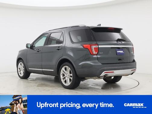 Green 2016 Ford Explorer XLT