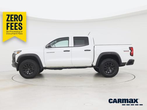 White 2025 Chevrolet Colorado Trail Boss