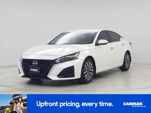 2023 Nissan Altima SV