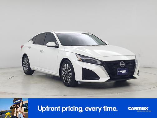 2023 Nissan Altima SV