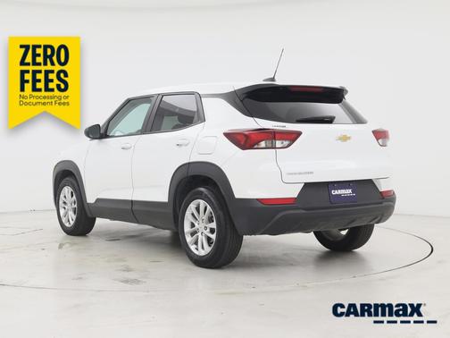 White 2024 Chevrolet Trailblazer LS
