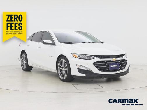 White 2024 Chevrolet Malibu 2LT