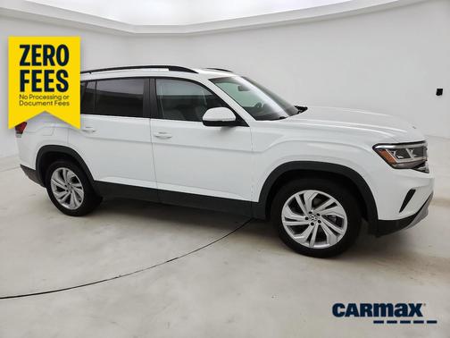 White 2023 Volkswagen Atlas SE w/Tech