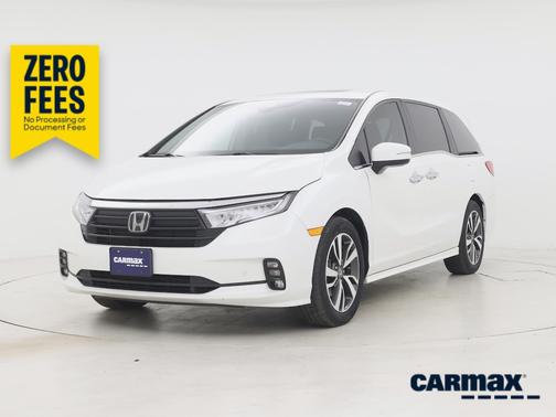 White 2024 Honda Odyssey Touring