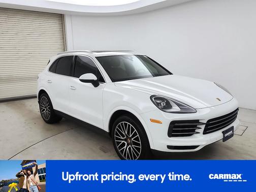 White 2019 Porsche Cayenne