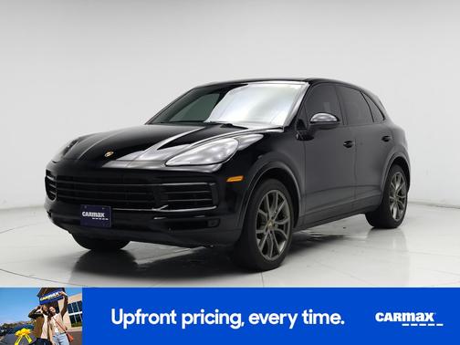 Black 2022 Porsche Cayenne Platinum