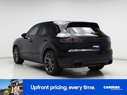 Black 2022 Porsche Cayenne Platinum