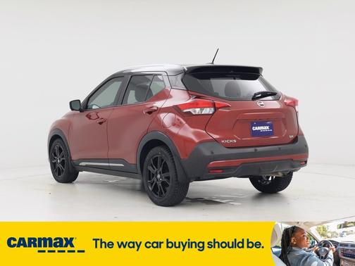 2020 Nissan Kicks SR