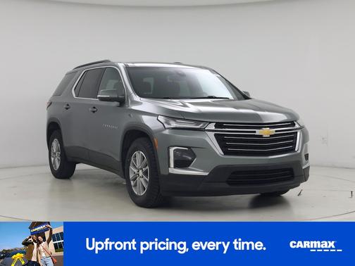 2022 Chevrolet Traverse LT Cloth