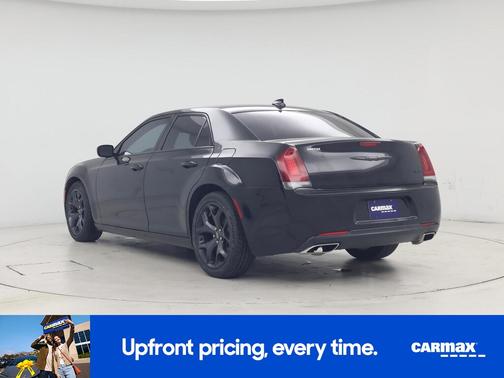 2021 Chrysler 300 Touring