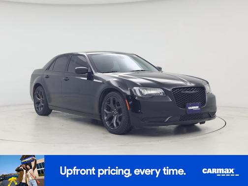 2021 Chrysler 300 Touring